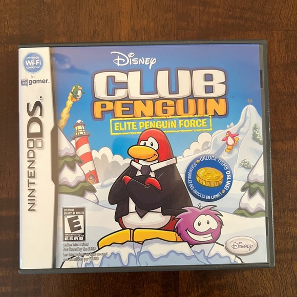 Club Penguin: Elite Penguin Force - Nintendo DS - Picture 1 of 2
